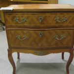 535 1328 CHEST OF DRAWERS